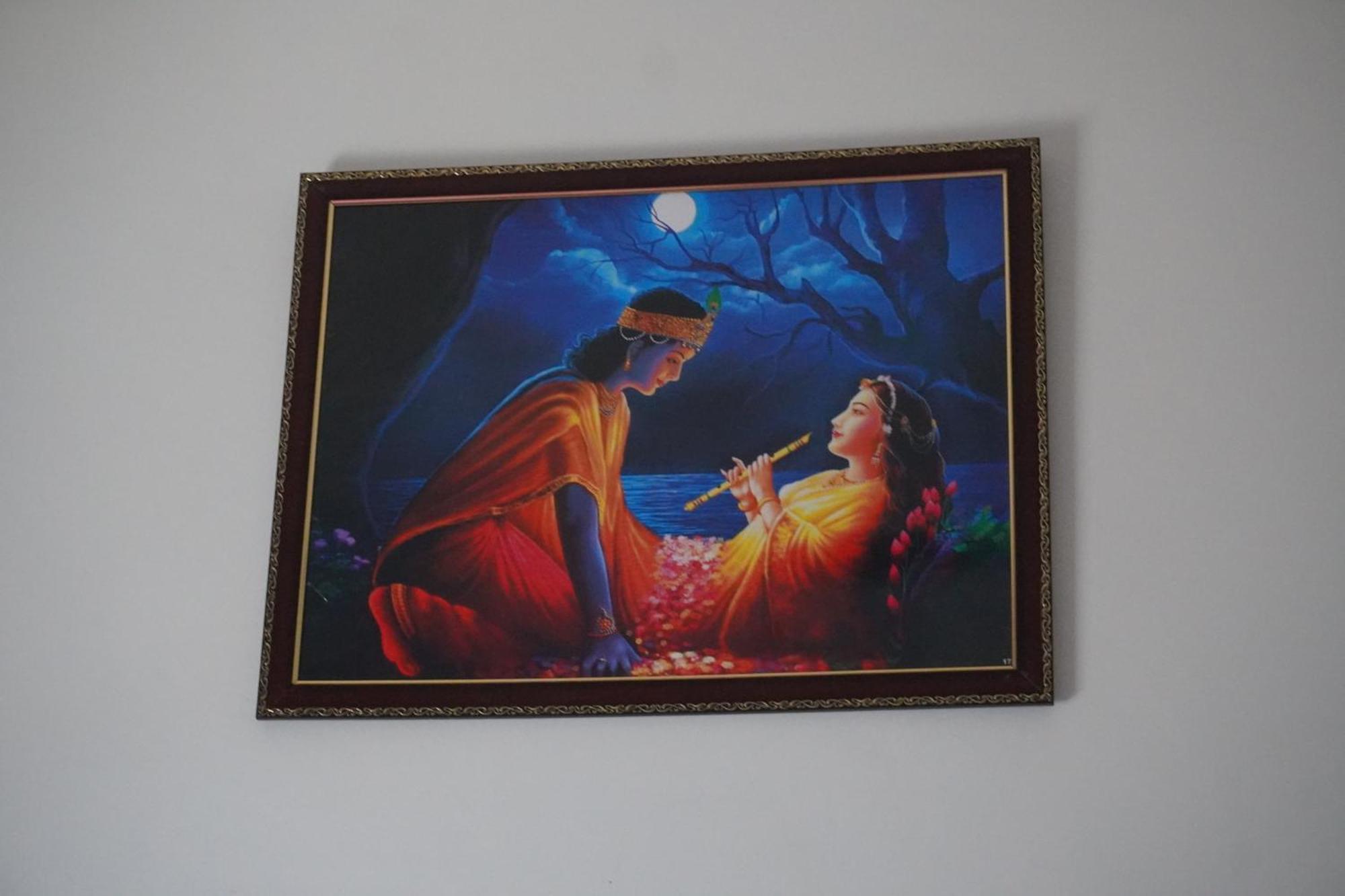 Отель Shree Radha Rani Dham, Near Iskcon And Prem Mandir Вриндавана Экстерьер фото